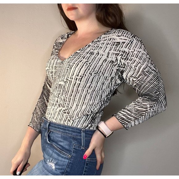 Kisca by Komarov Vintage Bubble Top - Picture 3 of 7